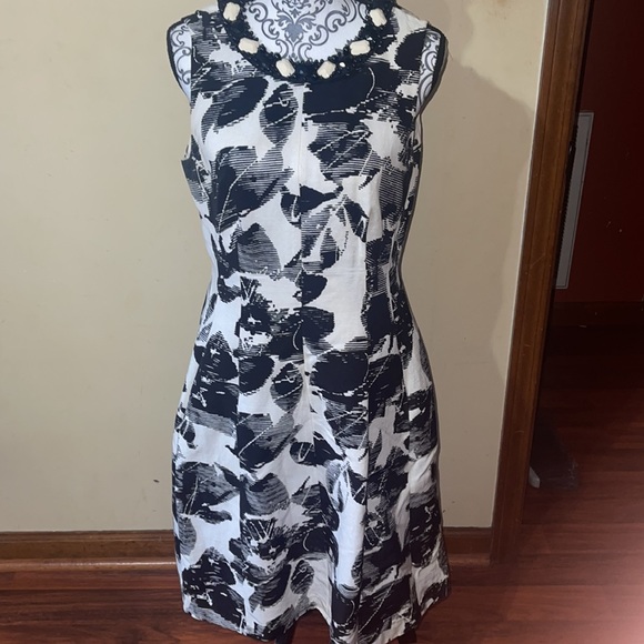 Women Adriana Pappell jeweled dress - Picture 2 of 4